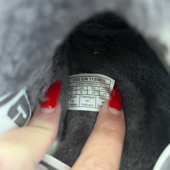 Platform Ugg Slippers - Picture 3 of 5